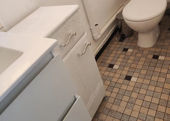 Spacieux Meuble Apartment