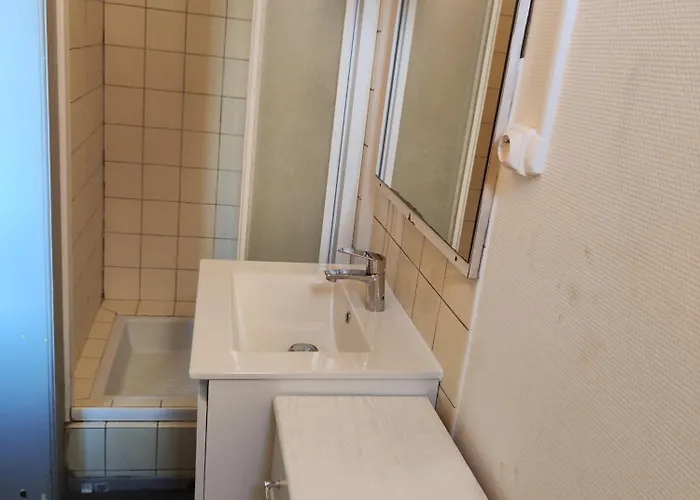 Spacieux Meuble Apartment